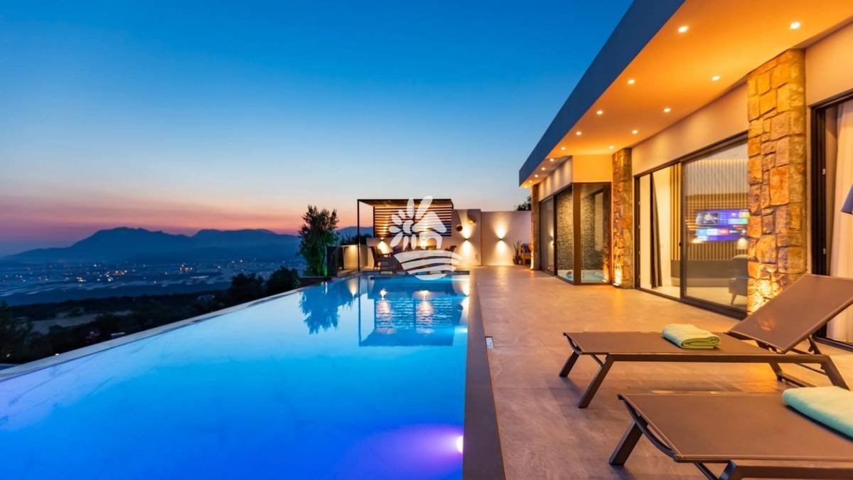 Villa 6